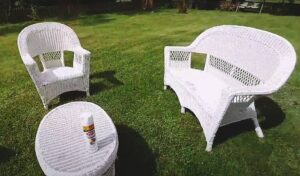 5 Best Spray Paint for Wicker Furniture in 2021